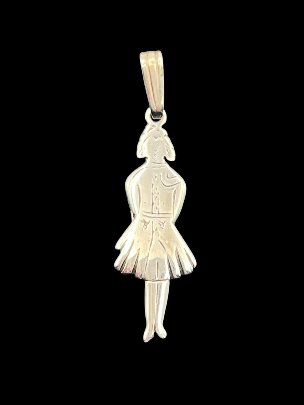 European hallmarks sterling silver girl doll pendant for necklace pleated skirt